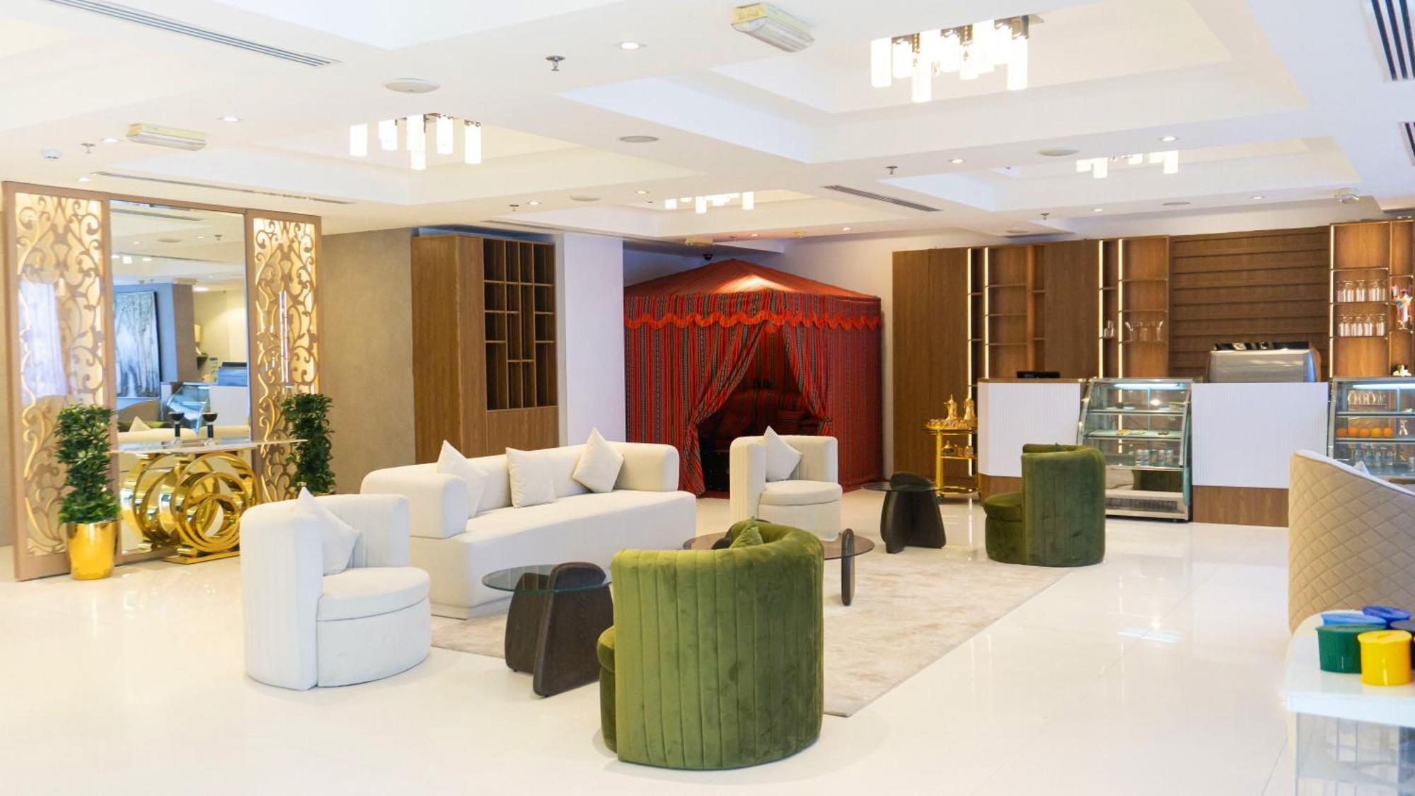 Royal Grand Suite Hotel Schardscha Exterior foto