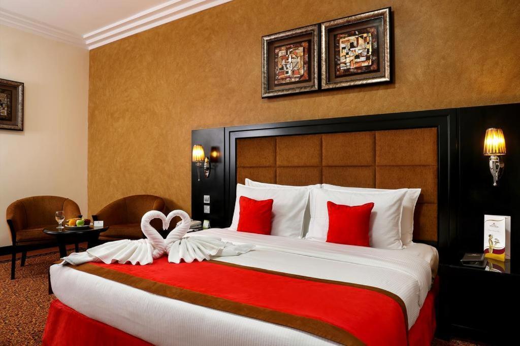 Royal Grand Suite Hotel Schardscha Exterior foto