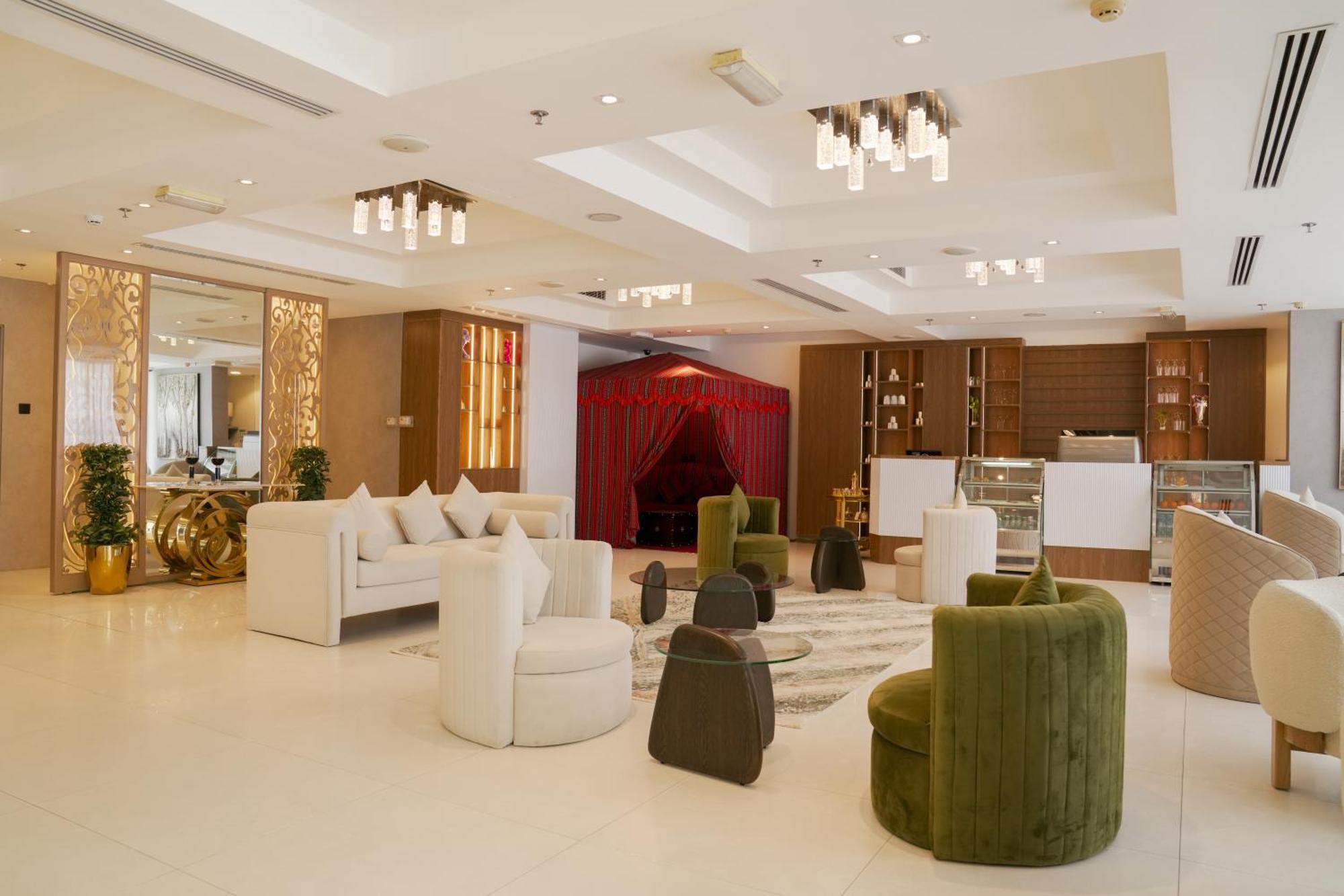Royal Grand Suite Hotel Schardscha Exterior foto