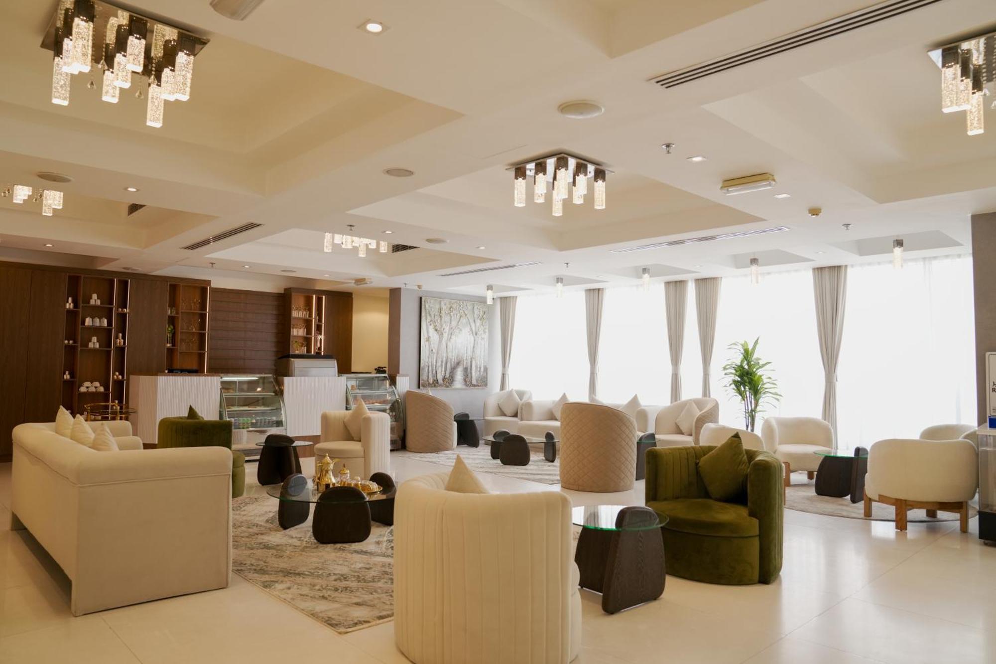 Royal Grand Suite Hotel Schardscha Exterior foto